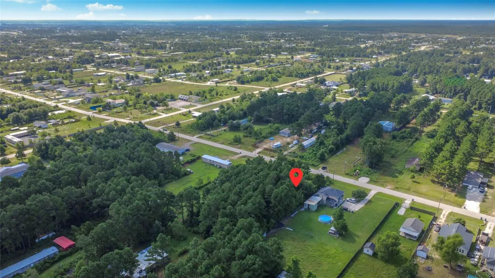 169 County Road 3560 Cleveland, TX 77327