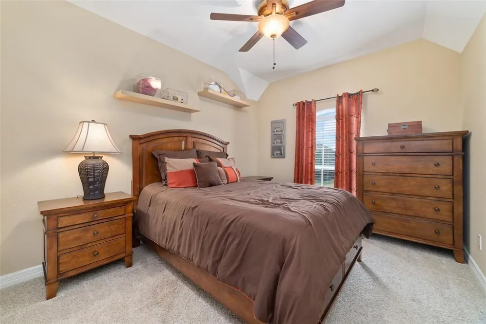 6215 Silver Thistle Lane Fulshear, TX 77441