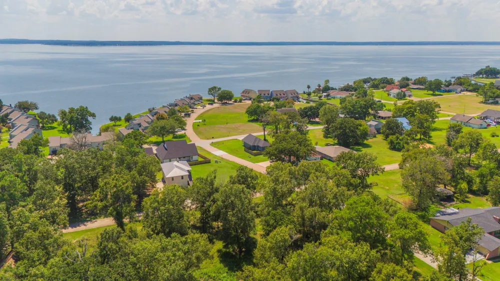 Deep Woods Lane Livingston, TX 77351