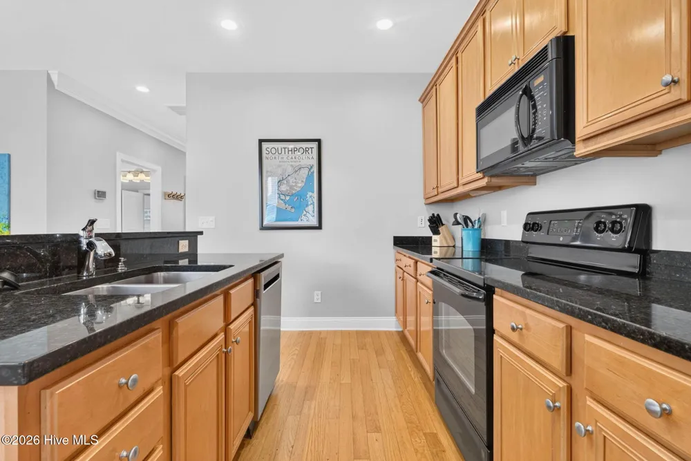 333 Marina View Drive Southport, NC 28461