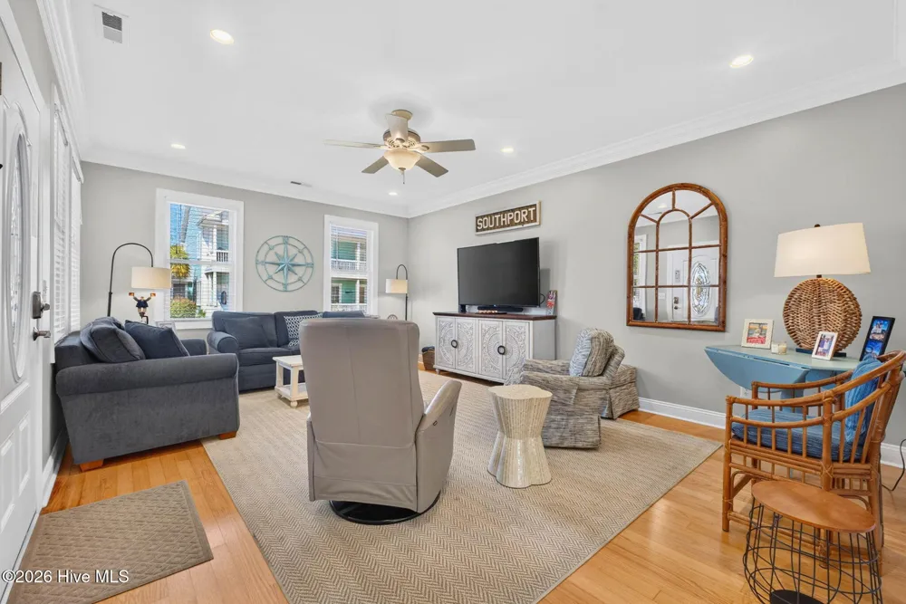 333 Marina View Drive Southport, NC 28461
