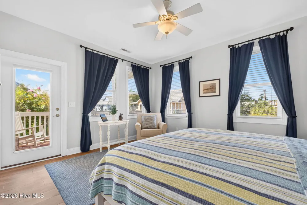 333 Marina View Drive Southport, NC 28461