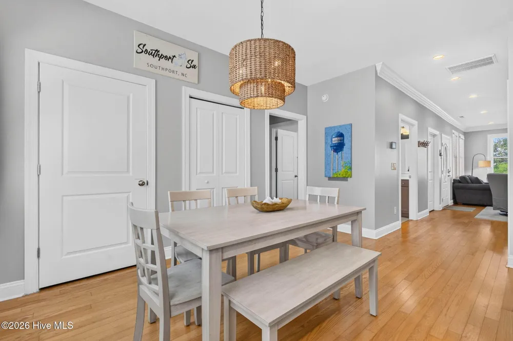 333 Marina View Drive Southport, NC 28461
