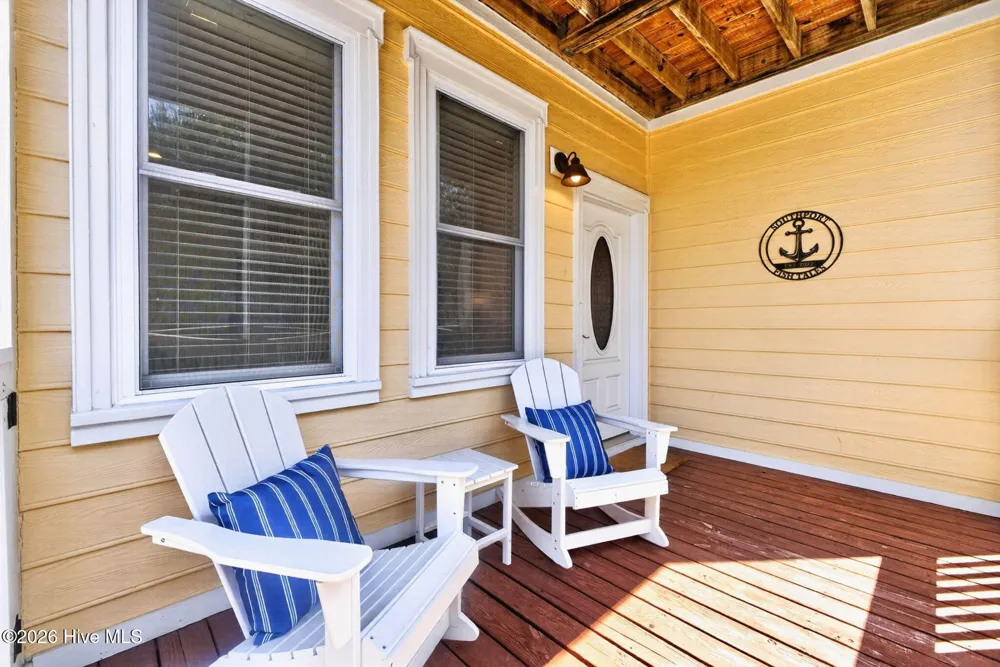 333 Marina View Drive Southport, NC 28461