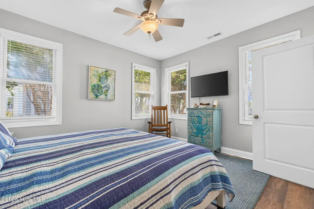 333 Marina View Drive Southport, NC 28461