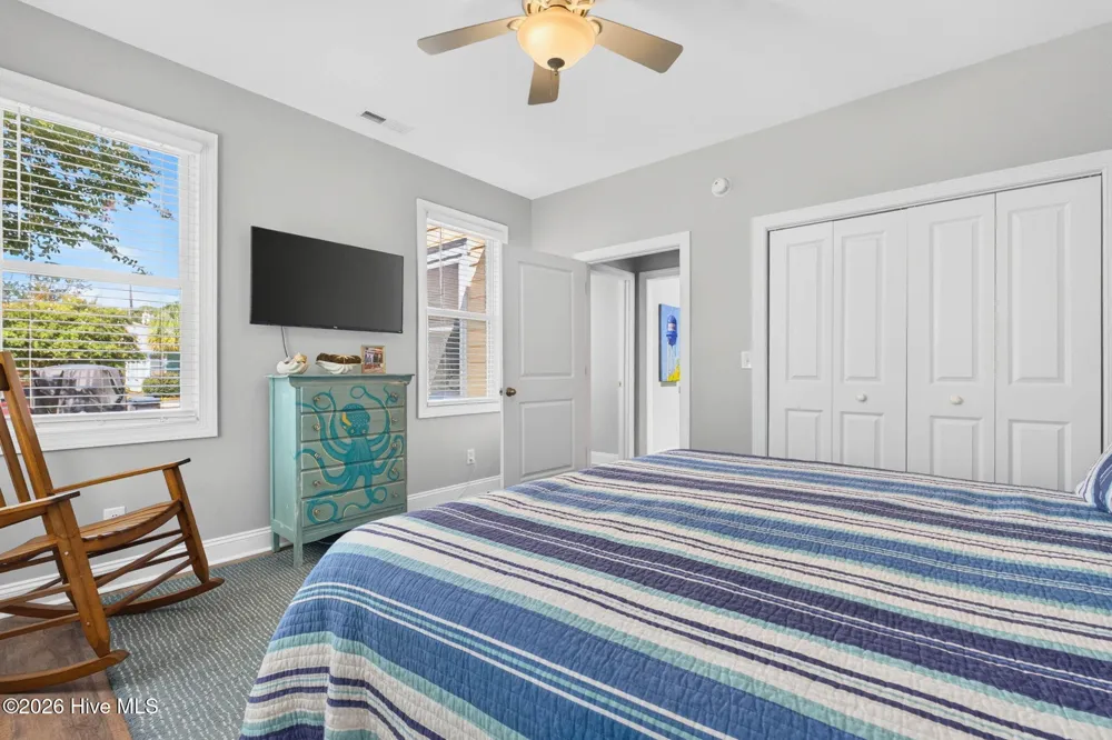 333 Marina View Drive Southport, NC 28461