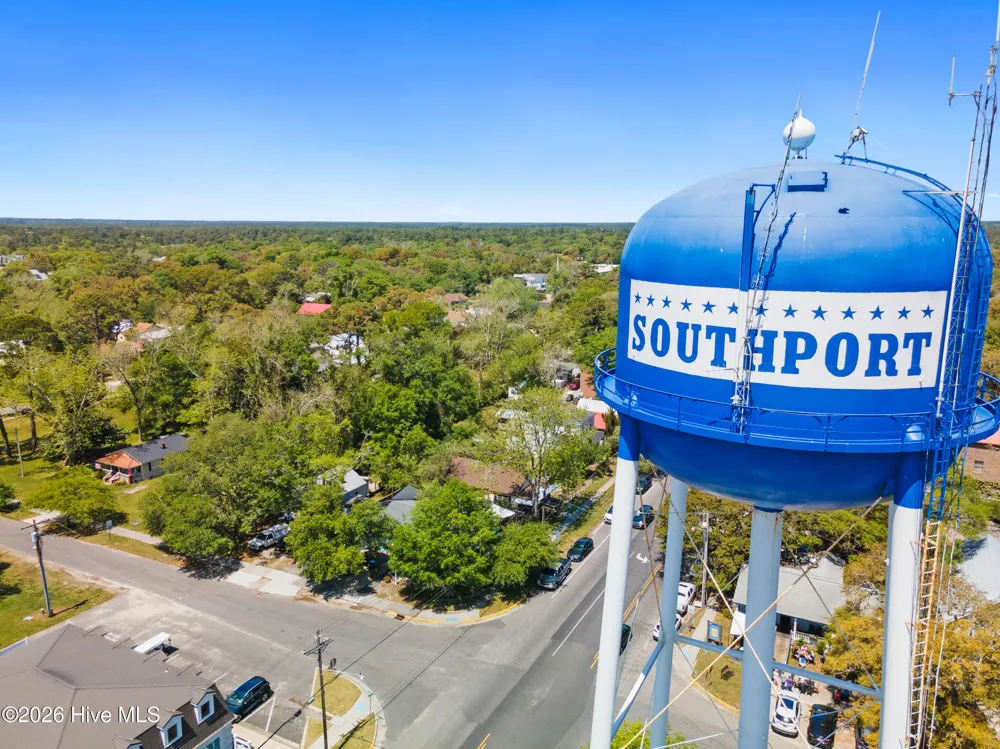 333 Marina View Drive Southport, NC 28461
