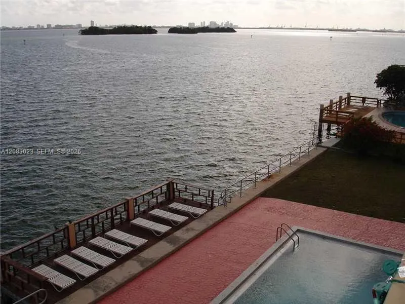7899 NE Bayshore Ct #4E Miami, FL 33138