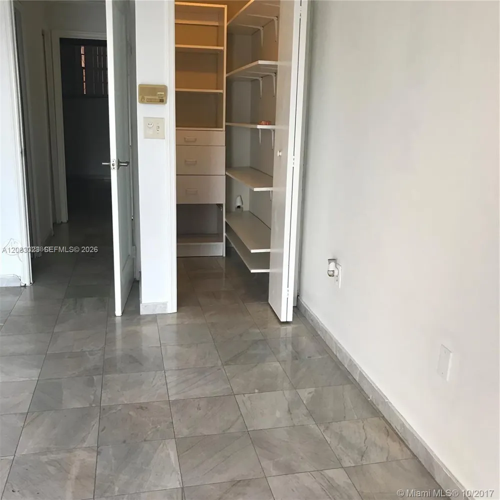 7899 NE Bayshore Ct #4E Miami, FL 33138