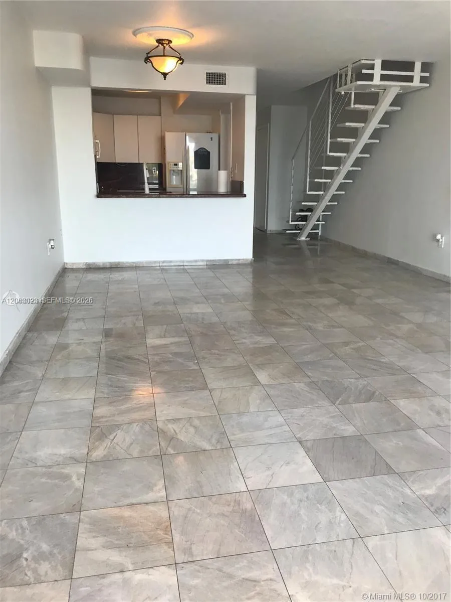 7899 NE Bayshore Ct #4E Miami, FL 33138