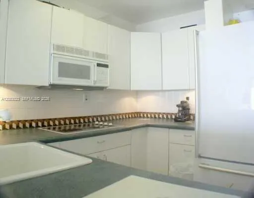 7899 NE Bayshore Ct #4E Miami, FL 33138