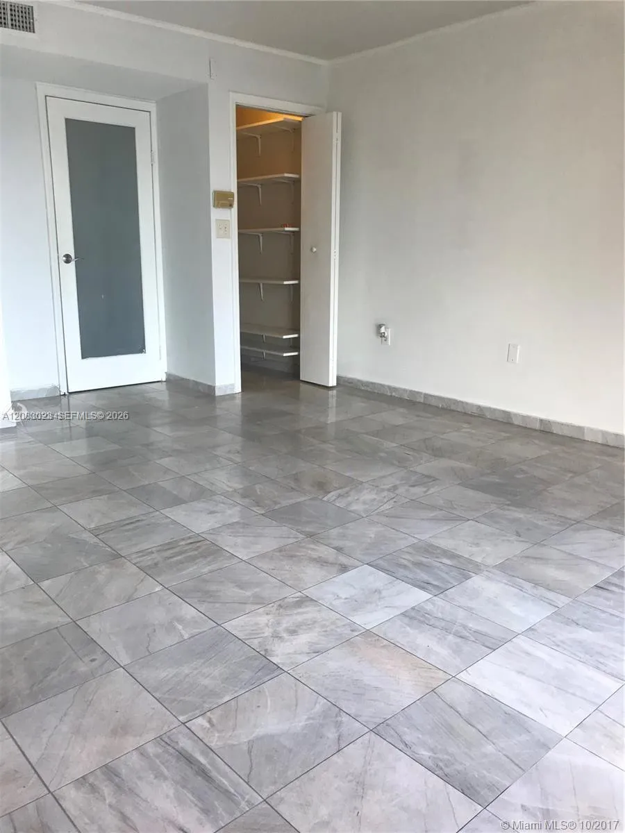 7899 NE Bayshore Ct #4E Miami, FL 33138