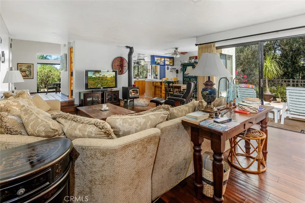 16307 Woodson View Road Poway, CA 92064