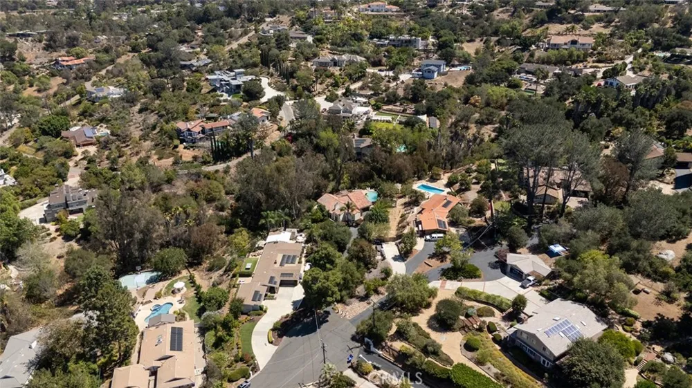 16307 Woodson View Road Poway, CA 92064