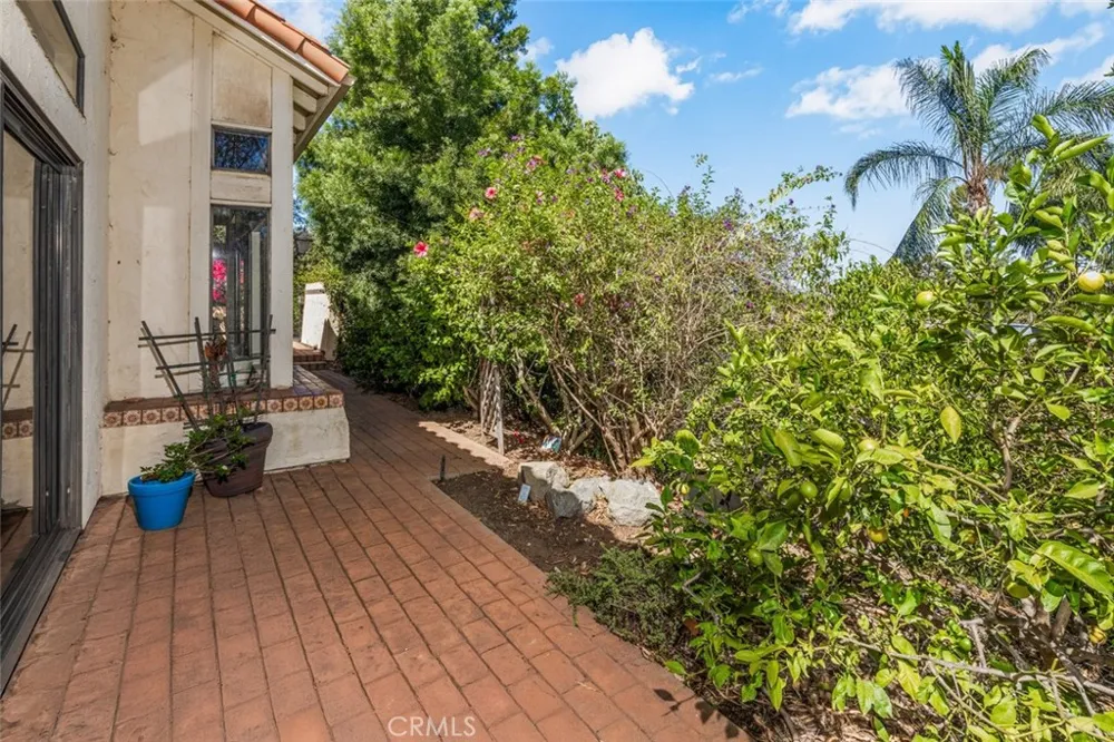 16307 Woodson View Road Poway, CA 92064
