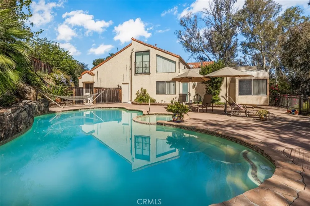 16307 Woodson View Road Poway, CA 92064