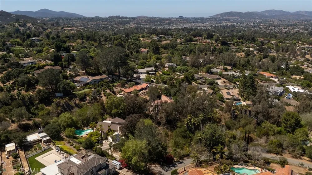 16307 Woodson View Road Poway, CA 92064
