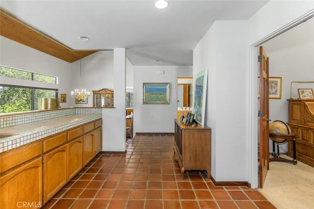 16307 Woodson View Road Poway, CA 92064