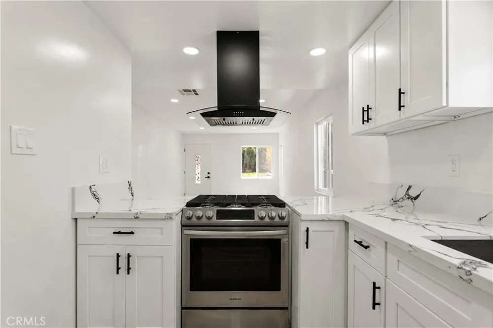 1451 Volney Drive Los Angeles, CA 90063