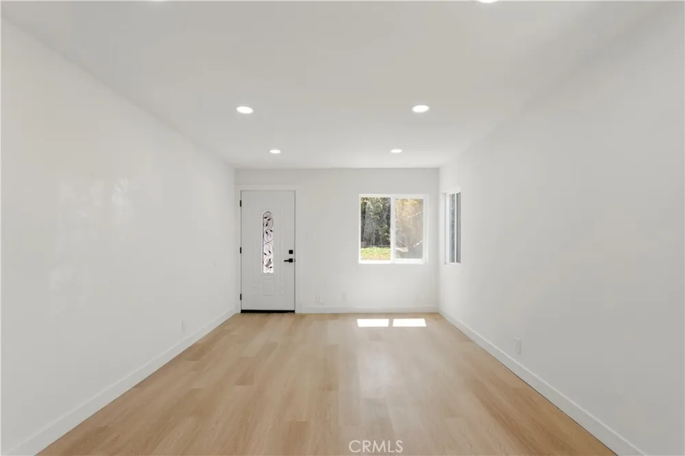 1451 Volney Drive Los Angeles, CA 90063