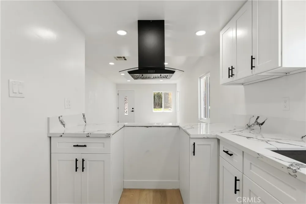 1451 Volney Drive Los Angeles, CA 90063