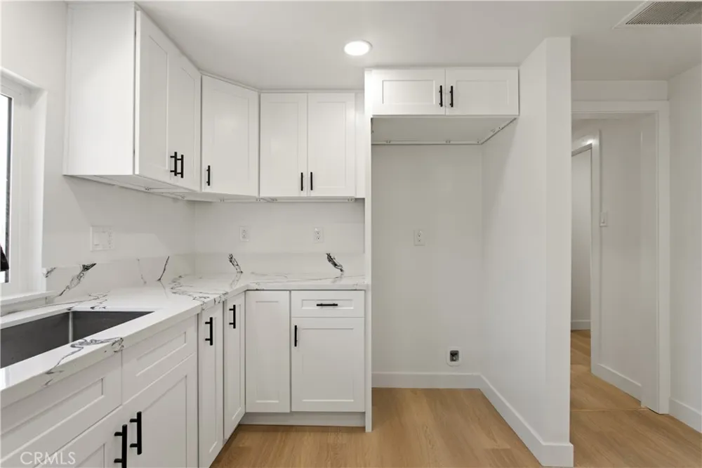 1451 Volney Drive Los Angeles, CA 90063
