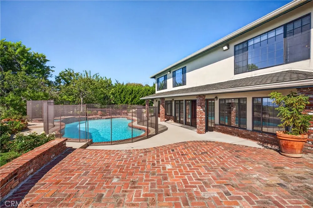 28917 Scotsview Drive Rancho Palos Verdes, CA 90275