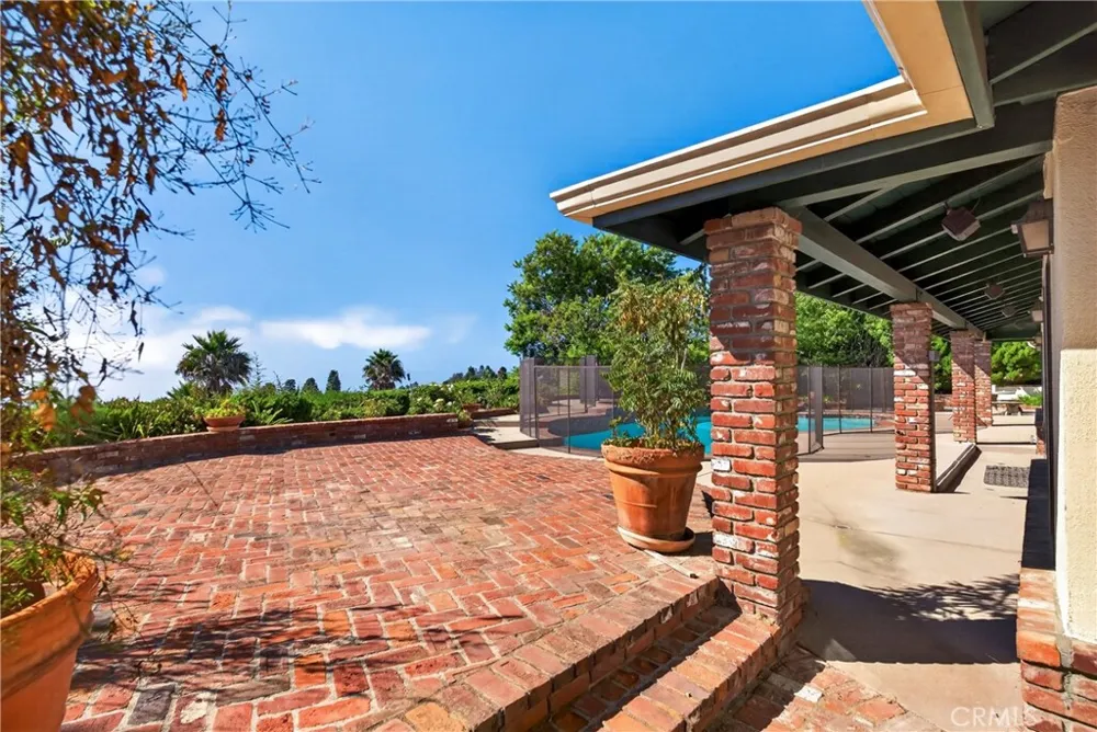28917 Scotsview Drive Rancho Palos Verdes, CA 90275