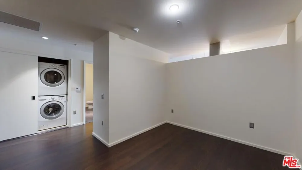 1155 S Grand Avenue #1108 Los Angeles, CA 90015