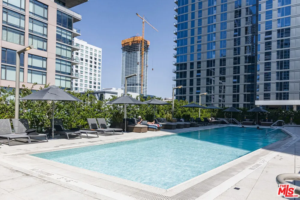 1155 S Grand Avenue #1108 Los Angeles, CA 90015