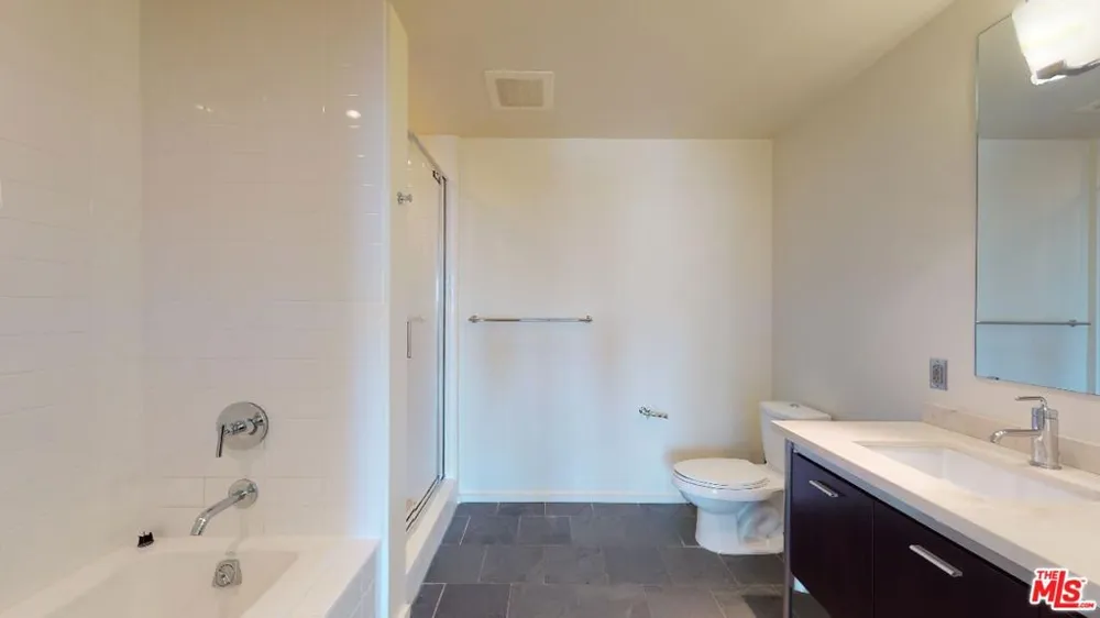 1155 S Grand Avenue #1108 Los Angeles, CA 90015