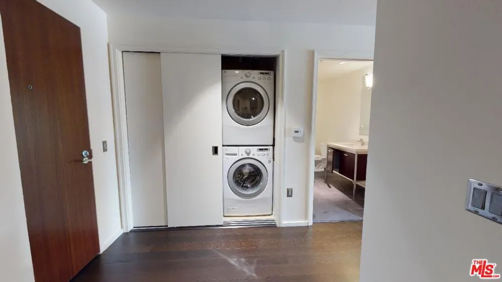 1155 S Grand Avenue #1108 Los Angeles, CA 90015