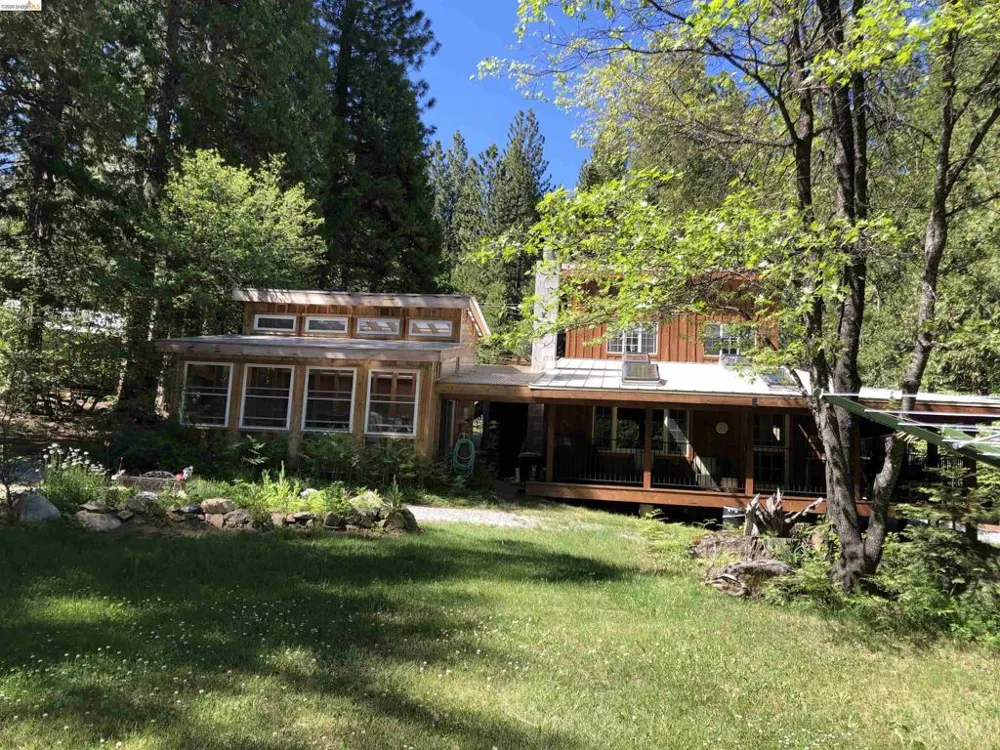 2495 Hangtree Trail Arnold, CA 95223