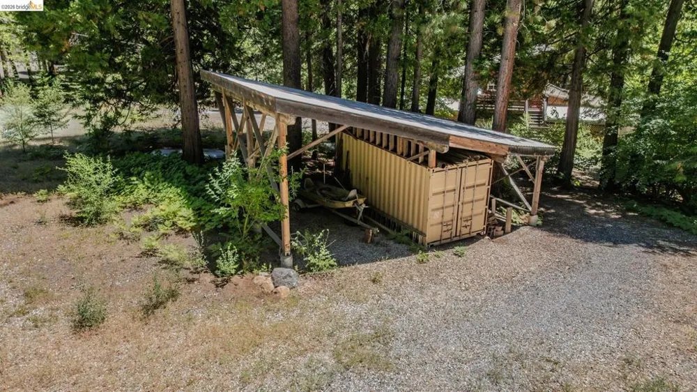 2495 Hangtree Trail Arnold, CA 95223