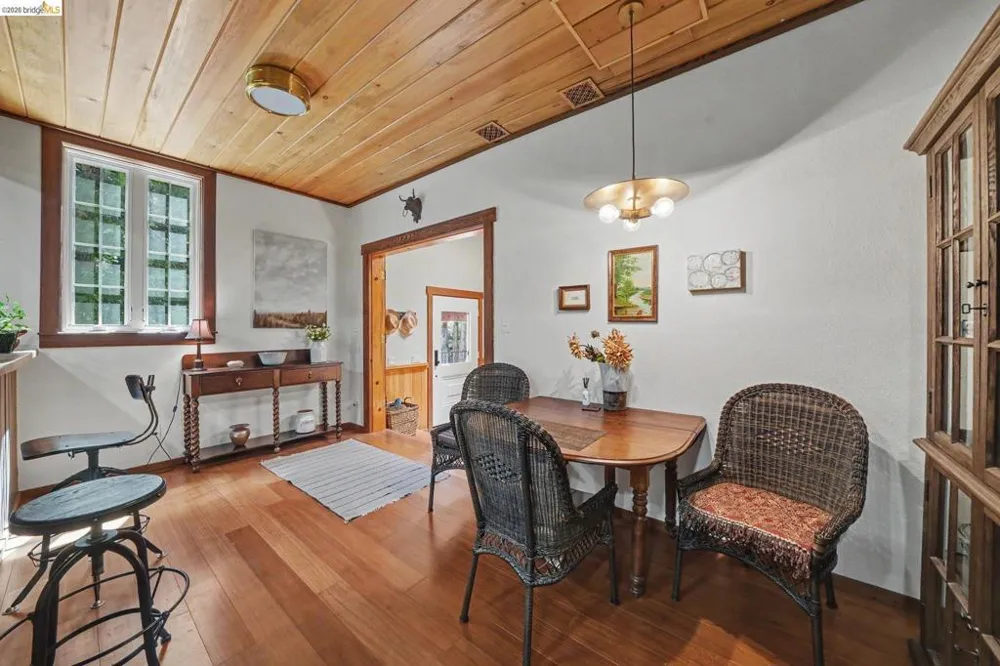 2495 Hangtree Trail Arnold, CA 95223