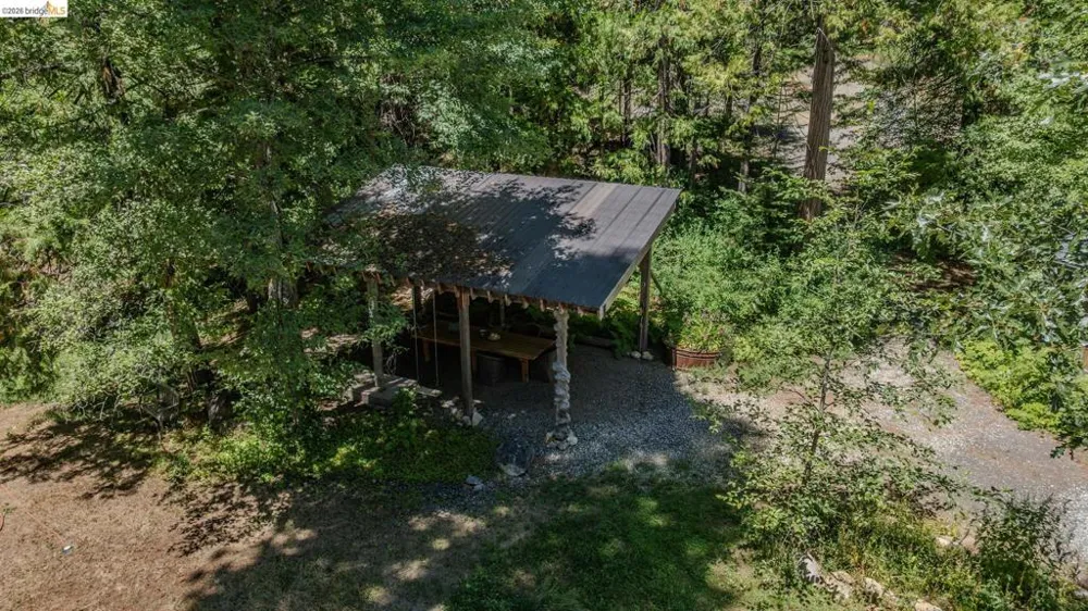 2495 Hangtree Trail Arnold, CA 95223