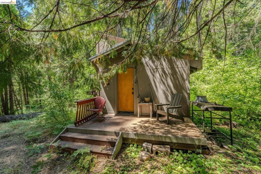 2495 Hangtree Trail Arnold, CA 95223