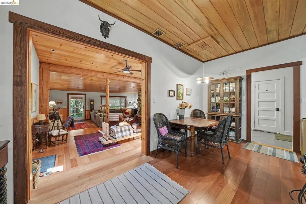 2495 Hangtree Trail Arnold, CA 95223