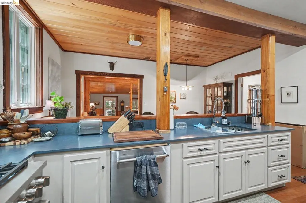 2495 Hangtree Trail Arnold, CA 95223
