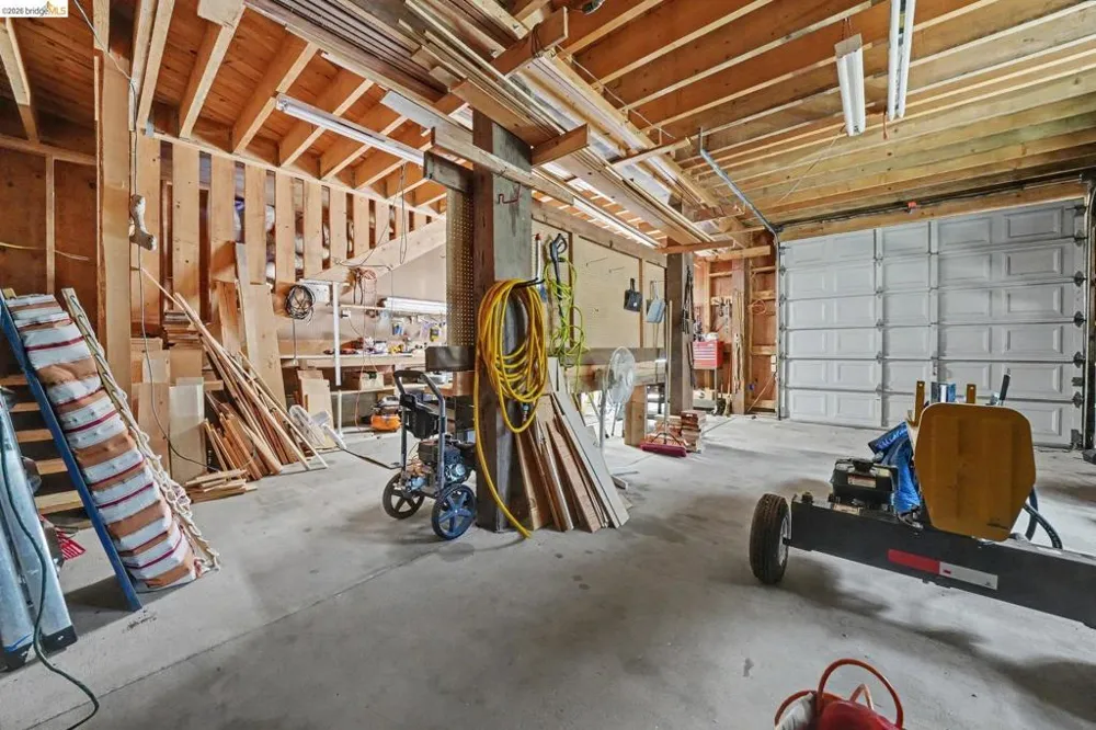 2495 Hangtree Trail Arnold, CA 95223