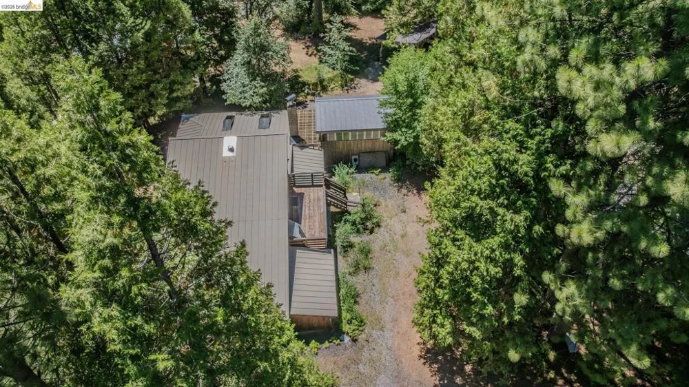 2495 Hangtree Trail Arnold, CA 95223