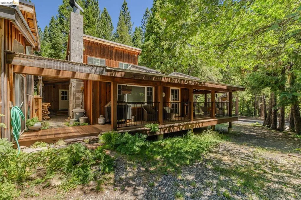 2495 Hangtree Trail Arnold, CA 95223