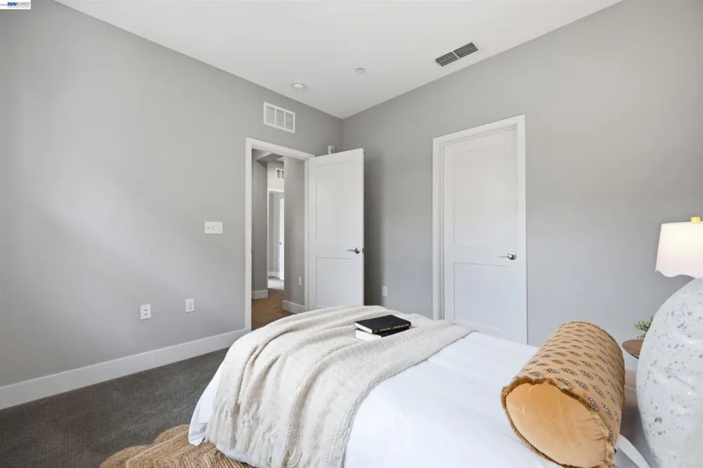 681 Sandalwood Drive #4 Livermore, CA 94551