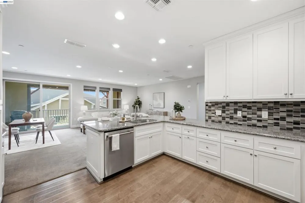 681 Sandalwood Drive #4 Livermore, CA 94551