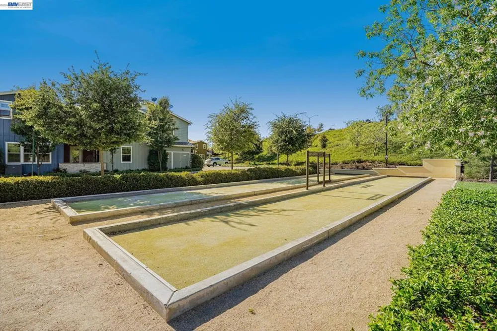 681 Sandalwood Drive #4 Livermore, CA 94551