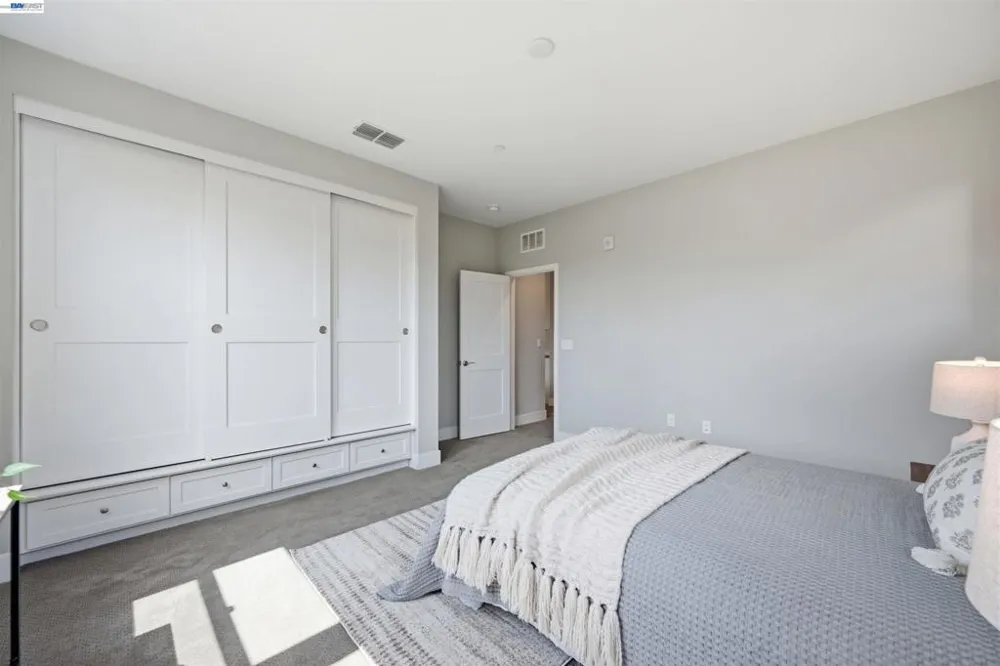 681 Sandalwood Drive #4 Livermore, CA 94551