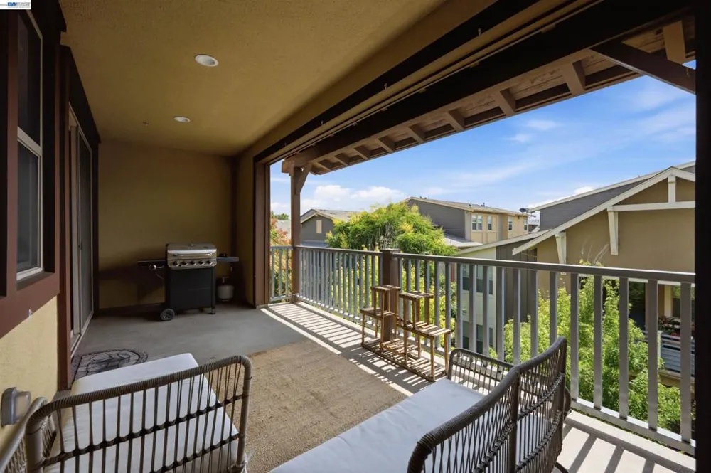 681 Sandalwood Drive #4 Livermore, CA 94551