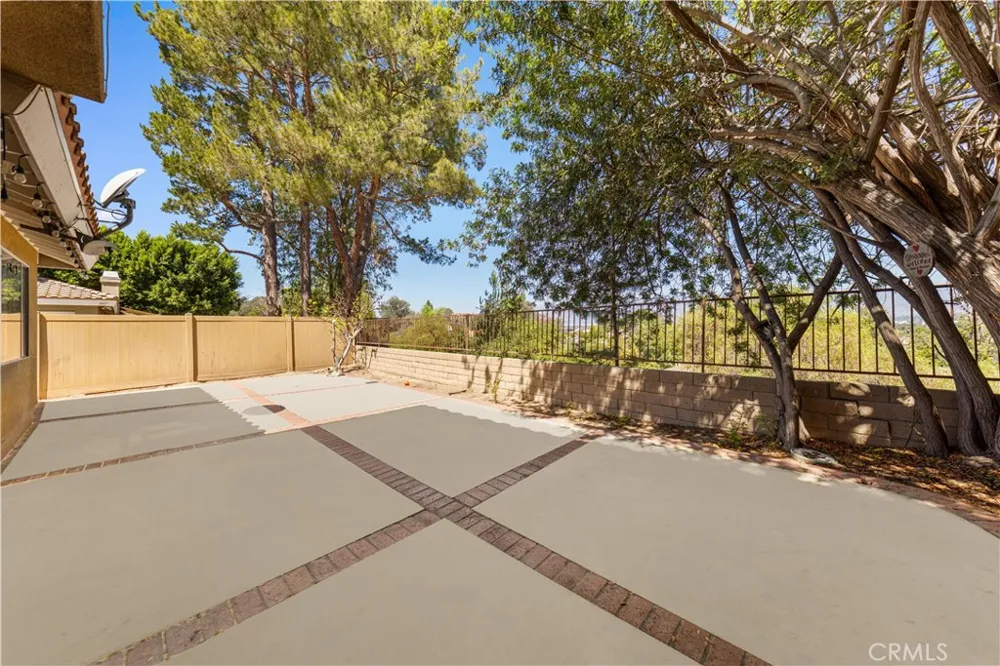 1809 Borrego West Covina, CA 91791