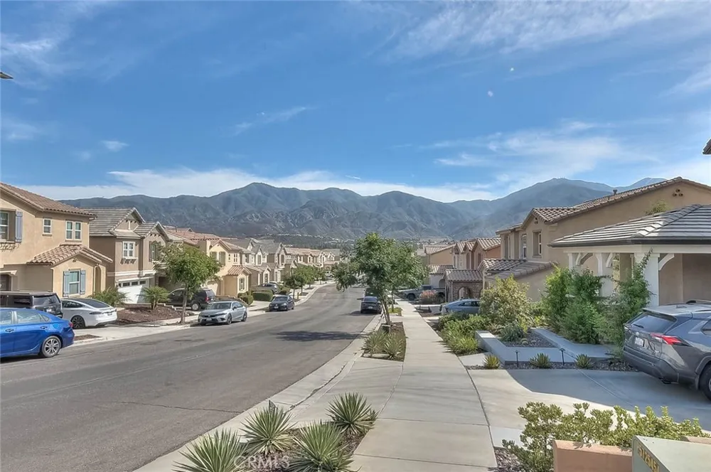 24655 Acadia Corona, CA 92883