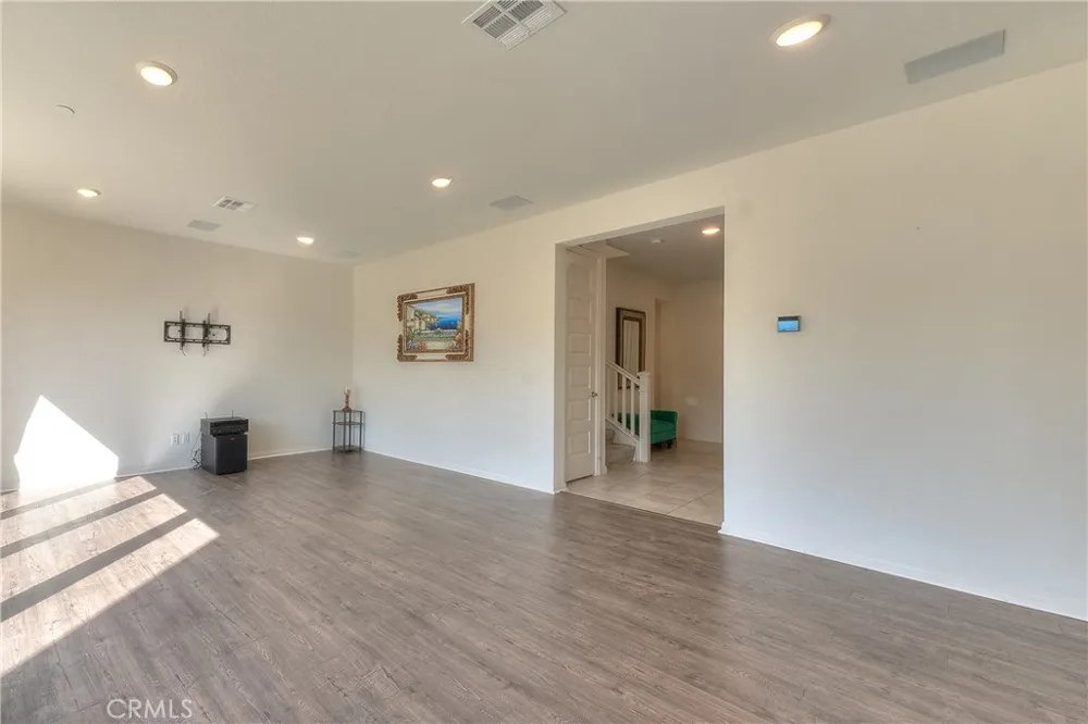 24655 Acadia Corona, CA 92883